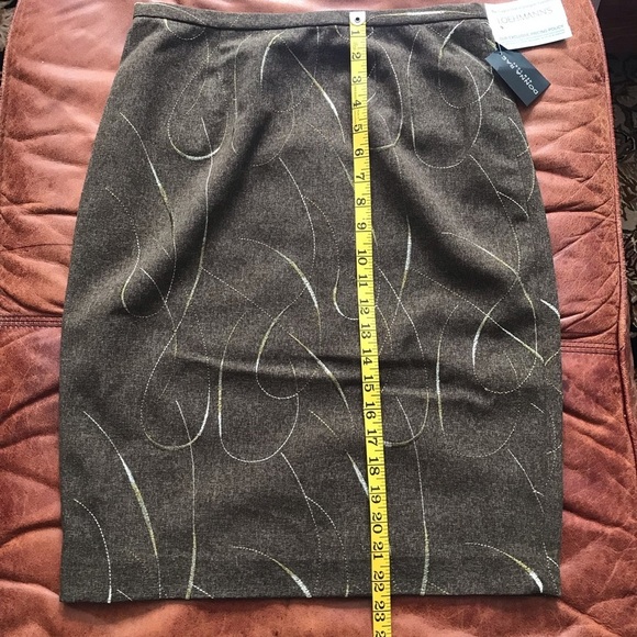 Donna Rae NY Brown Skirt Size 4P NWT - Picture 7 of 7